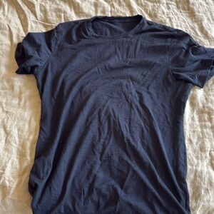 Black icebreaker merino t shirt, size medium